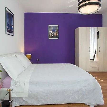 Lavanda アパート スプリト